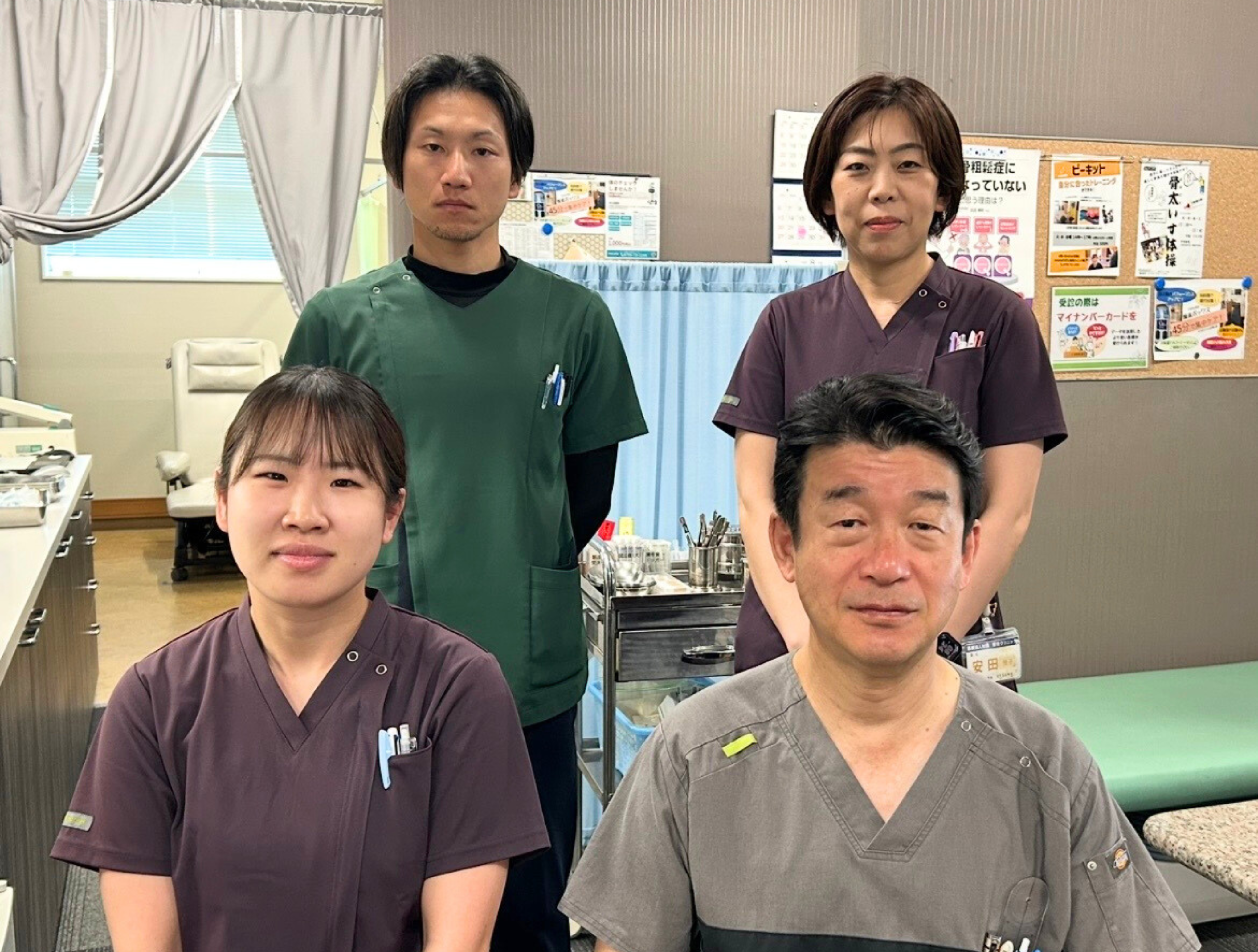 ロゴ